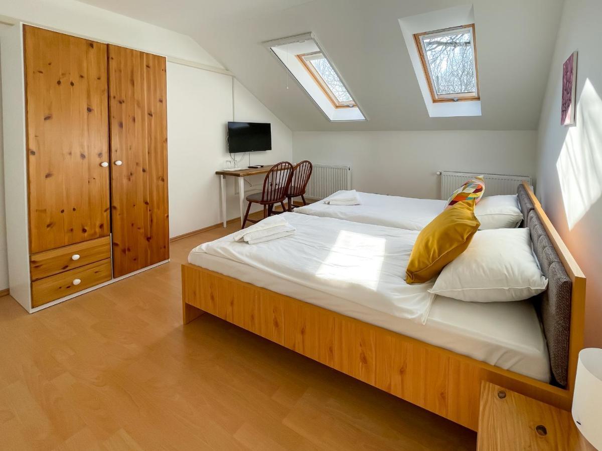 Tanyacsarda Panzio Bed & Breakfast Baja Ngoại thất bức ảnh