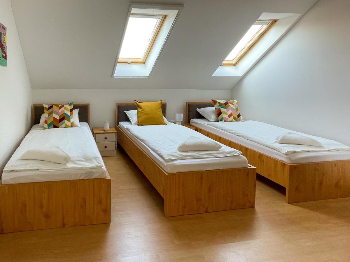Tanyacsarda Panzio Bed & Breakfast Baja Ngoại thất bức ảnh