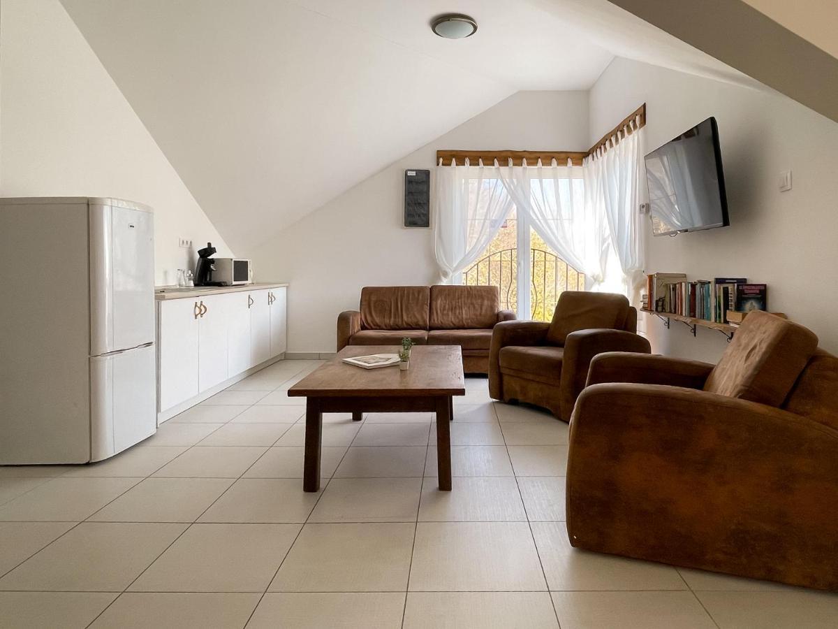 Tanyacsarda Panzio Bed & Breakfast Baja Ngoại thất bức ảnh